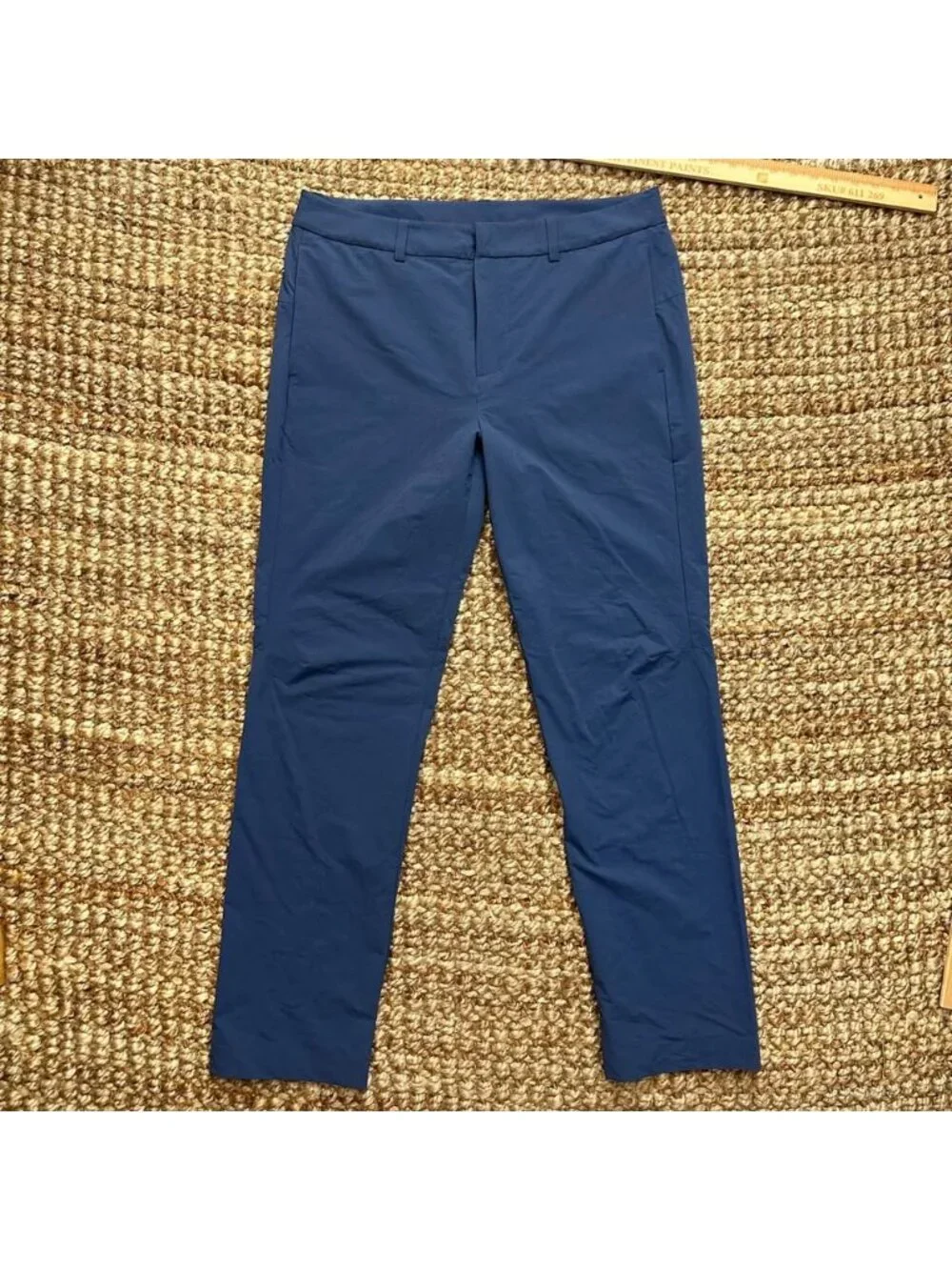 On Cloud Men’s All Day Classic Pants Navy Blue Performance Minimalist Medium Str